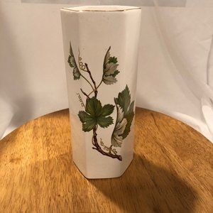 Vtg Westfield Art Pottery Staffordshire White with Ivy Vase England